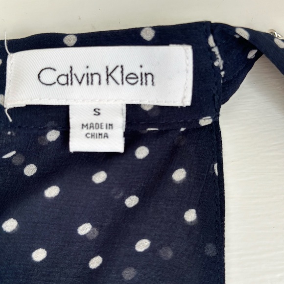 Calvin Klein Top - Picture 6 of 7